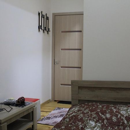 Guesthouse Nati-Natia Tbilisi Exterior foto