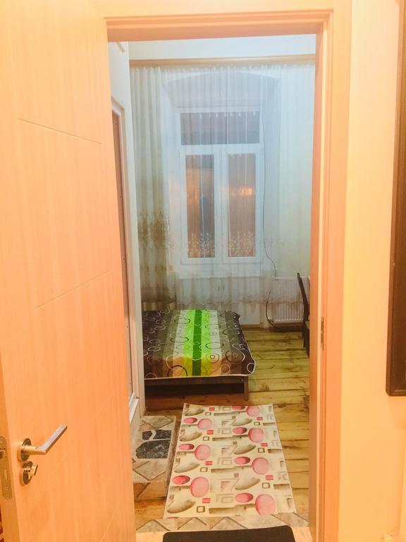 Guesthouse Nati-Natia Tbilisi Exterior foto